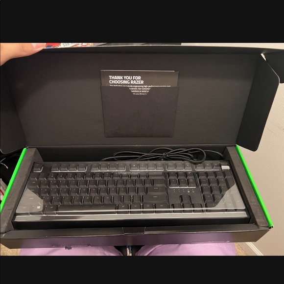 Colorful keybinds - Picture 2 of 2